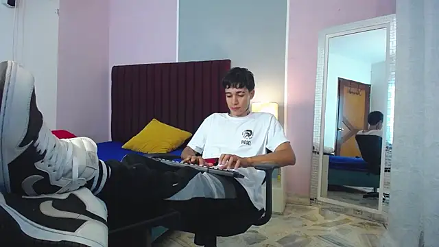 Zacktk7 online show from 01.02.25