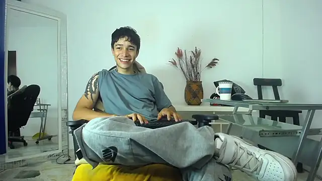 Zacktk7 online show from 01.23.25