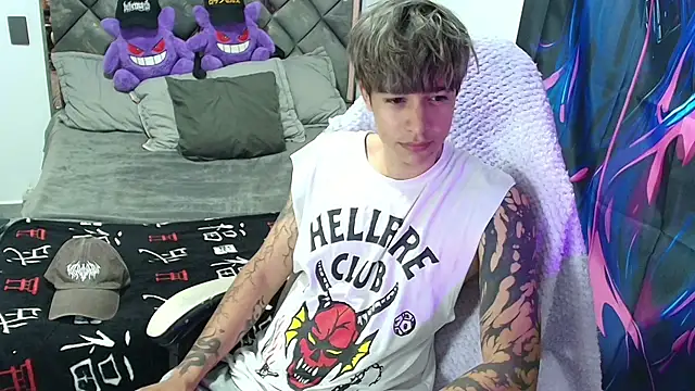 Zacktk7 online show from 04.15.26