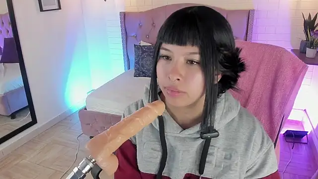 Namiko Park online show from 01.11.25