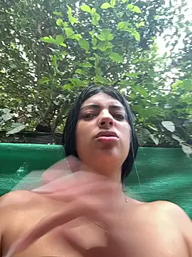 Snapshot of Baby_Niels chatting on 03.17.25 Baby Niels online show from 03.17.25