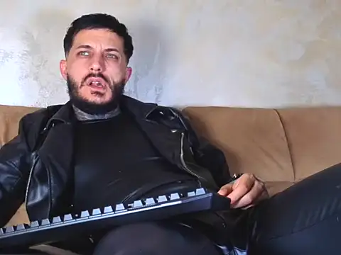 MentoXXL online show from 04.07.26