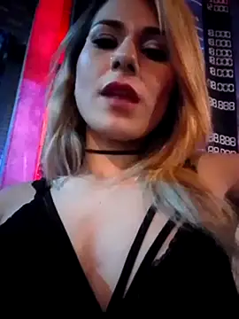 Snapshot of sophiee_evanss_ chatting on 02.02.25 sophiee evanss online show from 02.02.25