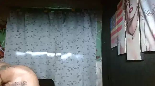 Snapshot of carlos_boosx chatting on 12.06.24 carlos boosx online show from 12.06.24