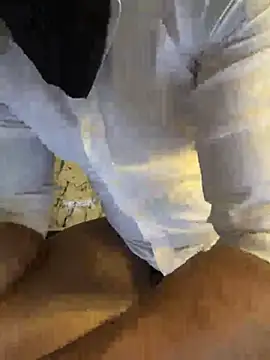 Snapshot of mikemacluffy chatting on 02.12.25 mikemacluffy online show from 02.12.25