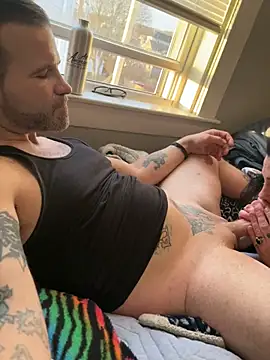 Snapshot of johnnyrockit chatting on 12.20.24 johnnyrockit online show from 12.20.24