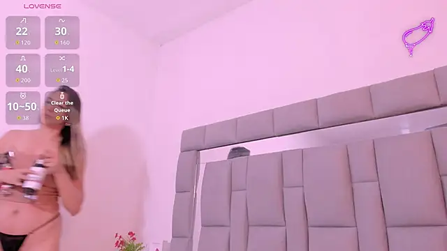 vivianne scott online show from 09.24.25