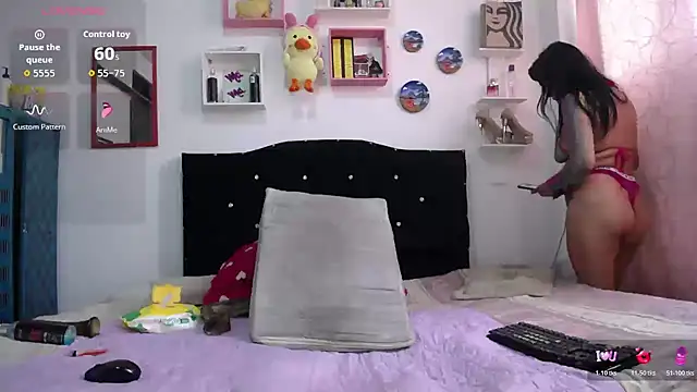 la gatabk  online show from 03.05.26