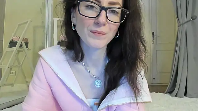 Snapshot of Baby_Jewel chatting on 02.23.25 Baby Jewel online show from 02.23.25