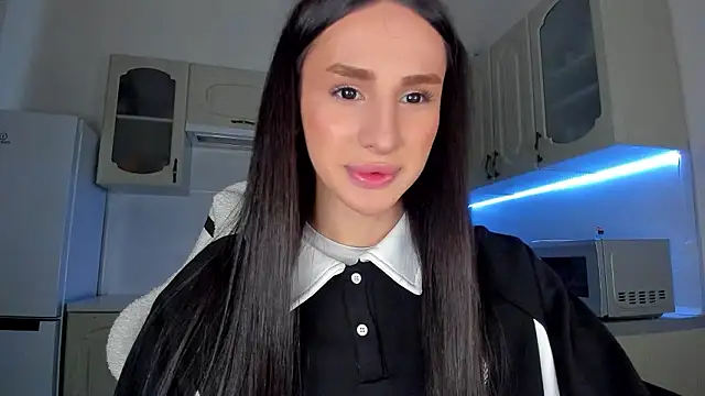 Snapshot of Kim_Oberlin_ chatting on 02.05.26 Kim Oberlin online show from 02.05.26