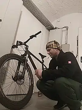 Gilgamesch1704 online show from 02.09.25