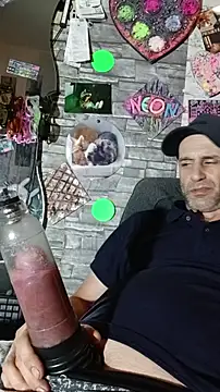 Gilgamesch1704 online show from 06.25.26