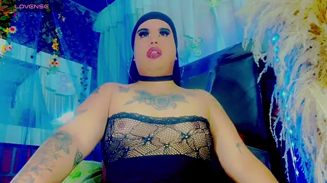 nauthyvalentina online show from 04.19.26