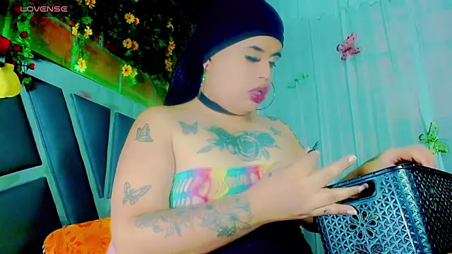 nauthyvalentina online show from 06.05.26