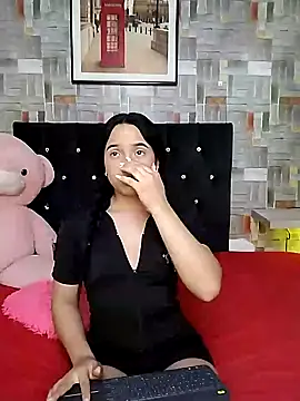 couple lovelyds online show from 01.31.25