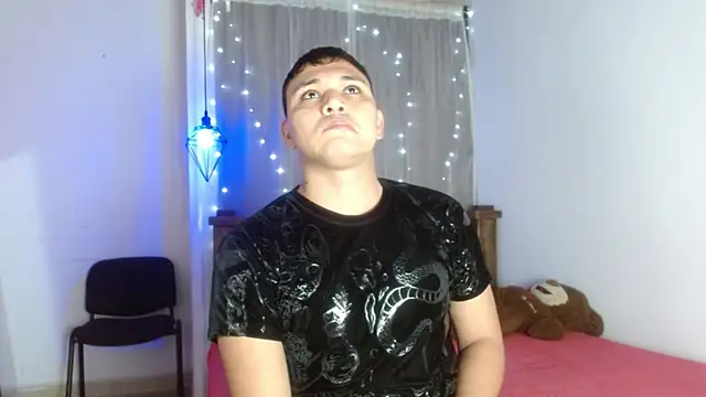 couple lovelyds online show from 03.20.25