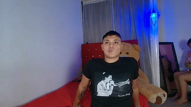 couple lovelyds online show from 09.30.25