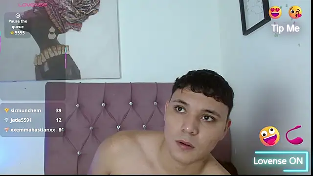 couple lovelyds online show from 10.14.25