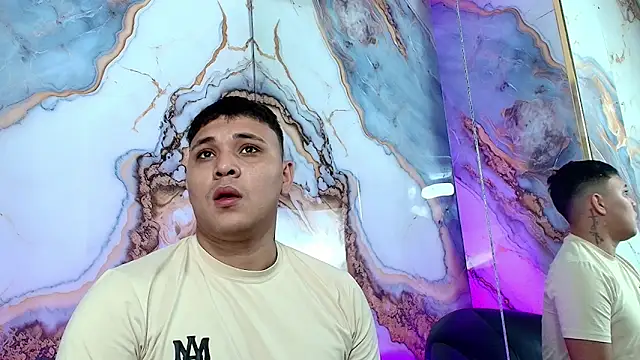 couple lovelyds online show from 02.07.26