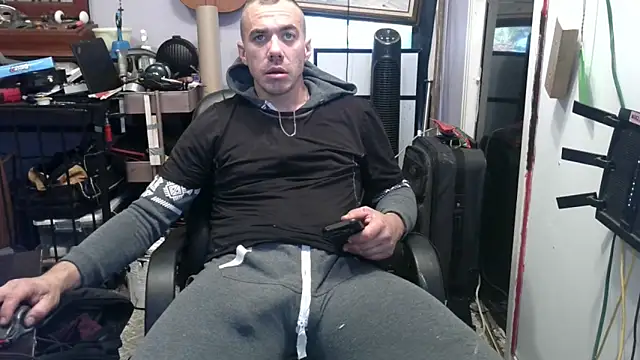 ScubaStevex online show from 11.07.25