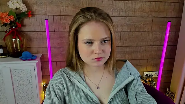 SelinSwarovski online show from 03.03.25