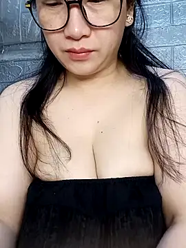 Snapshot of Basabetnga chatting on 02.14.26 Basabetnga online show from 02.14.26