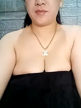 Snapshot of Basabetnga chatting on 02.22.26 Basabetnga online show from 02.22.26