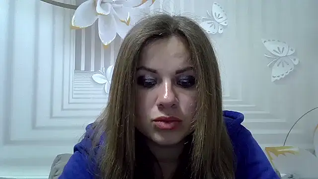Snapshot of TinaFun4u chatting on 04.30.26 TinaFun4u online show from 04.30.26
