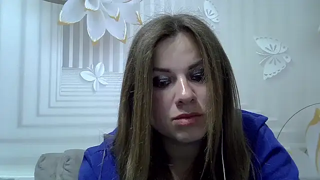 Snapshot of TinaFun4u chatting on 04.30.26 TinaFun4u online show from 04.30.26