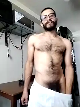 Snapshot of hairyserious chatting on 12.27.24 hairyserious online show from 12.27.24