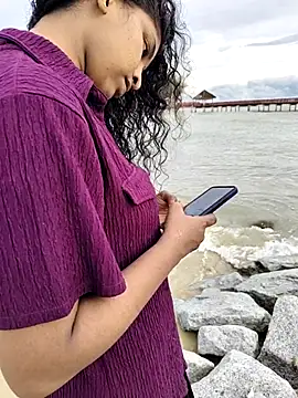 LoganGovi online show from 10.20.25