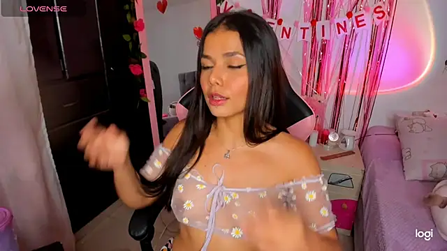 Kaoriyoshii online show from 02.08.25