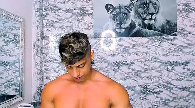 Owen Muzcle online show from 01.10.25