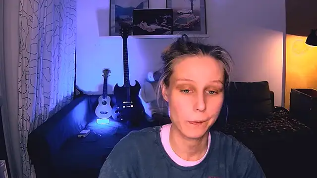 Snapshot of KatiKate chatting on 12.03.24 KatiKate online show from 12.03.24