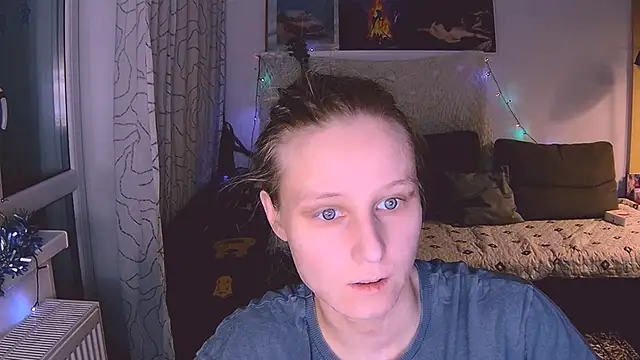 Snapshot of KatiKate chatting on 01.11.25 KatiKate online show from 01.11.25