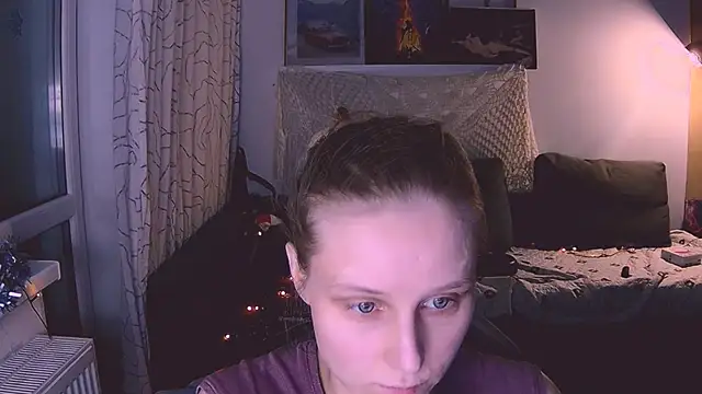 Snapshot of KatiKate chatting on 01.11.25 KatiKate online show from 01.11.25