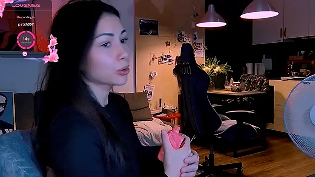 Snapshot of KatiKate chatting on 11.07.25 KatiKate online show from 11.07.25