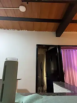 ShyVibes  online show from 11.18.25