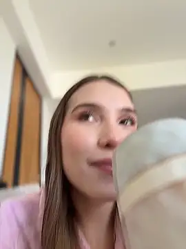 SophieRaily  online show from 11.19.25