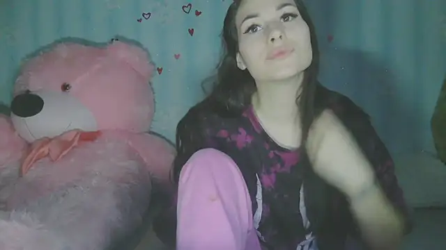 Snapshot of DreamKarina chatting on 02.25.25 DreamKarina online show from 02.25.25