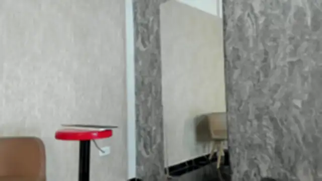 Snapshot of Violetrousse chatting on 03.14.25 Violetrousse online show from 03.14.25