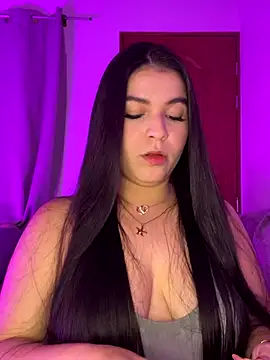 Snapshot of Blancanievess chatting on 11.17.25 Blancanievess online show from 11.17.25