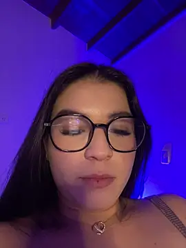 Blancanievess online show from 12.21.25