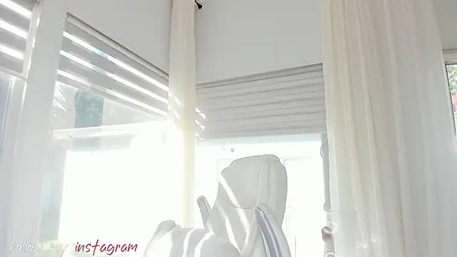 missdiamond  online show from 03.08.25