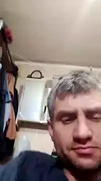 Snapshot of Gotowy40 chatting on 12.11.24 Gotowy40 online show from 12.11.24