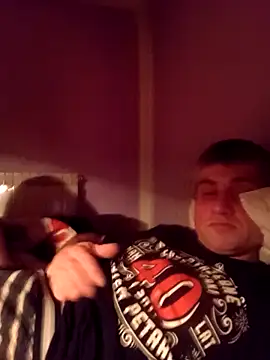 Snapshot of Gotowy40 chatting on 11.18.25 Gotowy40 online show from 11.18.25