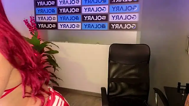 Snapshot of Lovely_celeste chatting on 11.30.25 Lovely celeste online show from 11.30.25