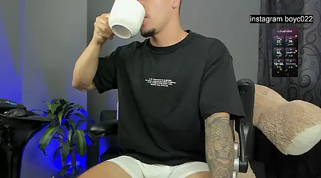 boyc022  online show from 02.10.25