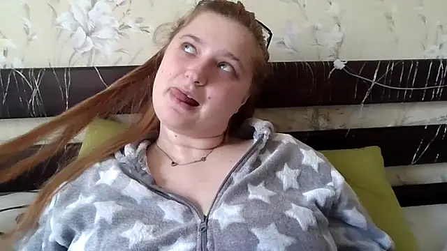 kila lo online show from 04.16.26