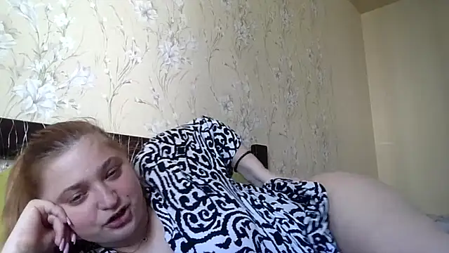 kila lo online show from 04.17.26